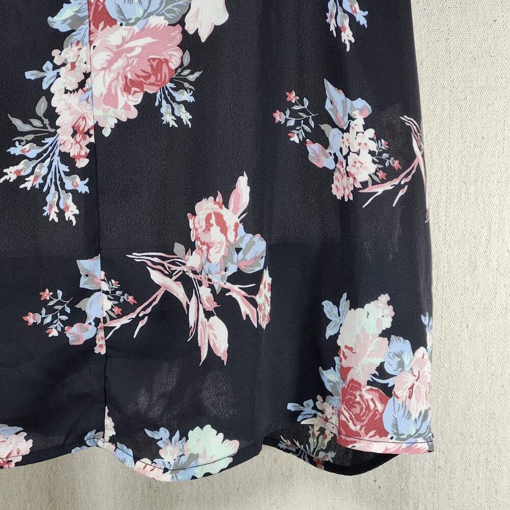 Stella Tweed Black Floral Semi-Sheer Sleeveless Tie Neck Blouse Size 2X Romantic - Picture 5 of 12